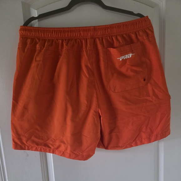 Baltimore Orioles Orange Shorts - Picture 2 of 3